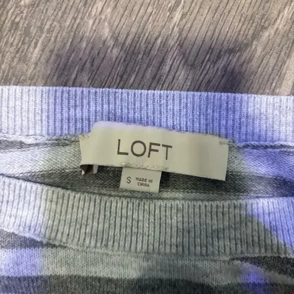 LOFT Women’s Small Gray and White Striped Boatneck Long Sweater - Picture 2 of 8